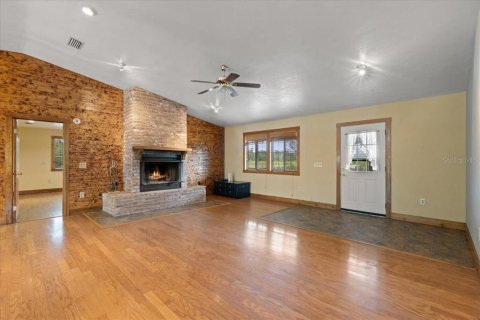 Villa ou maison à vendre à Bell, Floride: 4 chambres, 179.49 m2 № 2410415 - photo 12
