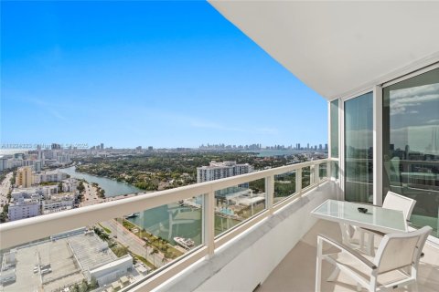 Condominio en venta en Miami Beach, Florida, 2 dormitorios, 141.95 m2 № 1748736 - foto 7
