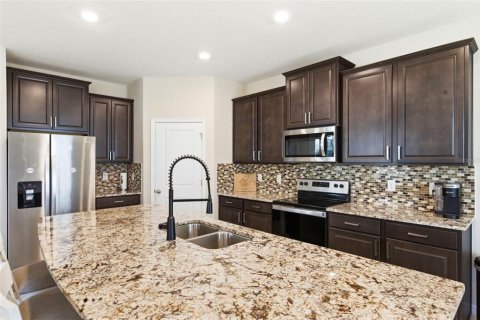 Casa en venta en San Antonio, Florida, 4 dormitorios, 262.73 m2 № 2123075 - foto 10