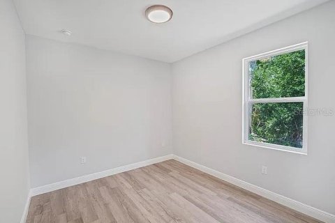 Casa en alquiler en Port Charlotte, Florida, 4 dormitorios, 149.2 m2 № 1833564 - foto 2