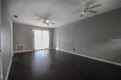 Adosado en alquiler en Pinellas Park, Florida, 2 dormitorios, 90.12 m2 № 1906895 - foto 3