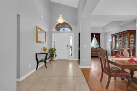 House in Winter Springs, Florida 4 bedrooms, 220.64 sq.m. № 1815756 - photo 9