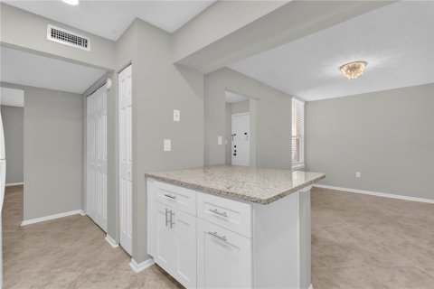 Condominio en venta en Altamonte Springs, Florida, 2 dormitorios, 116.31 m2 № 1679318 - foto 9