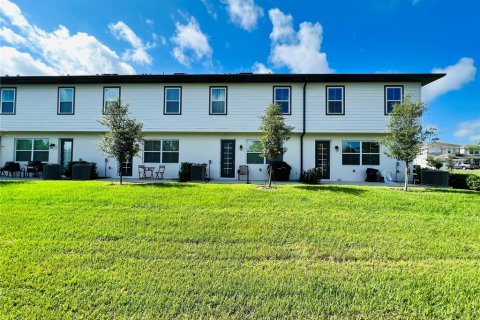 Touwnhouse à louer à Davenport, Floride: 3 chambres, 150.87 m2 № 2156585 - photo 13