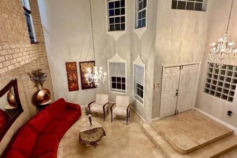Casa en venta en Doral, Florida, 5 dormitorios № 2058781 - foto 20