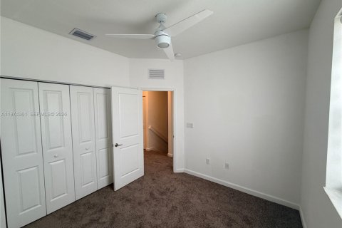 Adosado en alquiler en Homestead, Florida, 3 dormitorios, 123.65 m2 № 2042967 - foto 13
