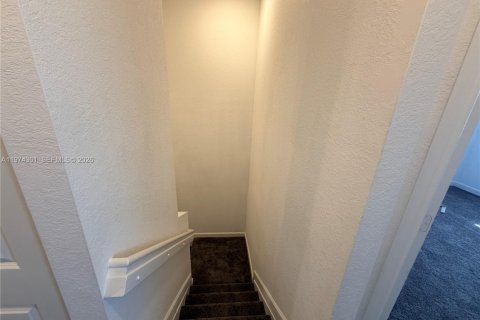 Adosado en alquiler en Homestead, Florida, 3 dormitorios, 123.65 m2 № 2042967 - foto 11