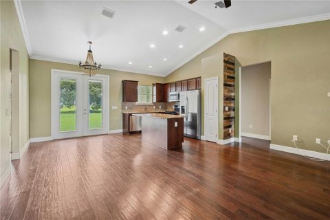 Casa en venta en Bushnell, Florida, 3 dormitorios, 120.68 m2 № 1774972 - foto 2