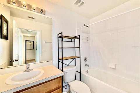 Touwnhouse à louer à Kissimmee, Floride: 3 chambres, 120.31 m2 № 2400068 - photo 11