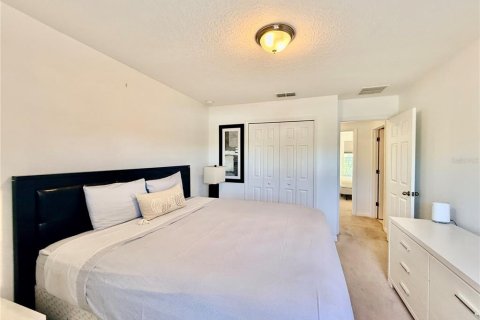 Touwnhouse à louer à Kissimmee, Floride: 3 chambres, 120.31 m2 № 2400068 - photo 15