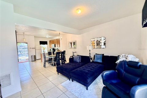 Touwnhouse à louer à Kissimmee, Floride: 3 chambres, 120.31 m2 № 2400068 - photo 6