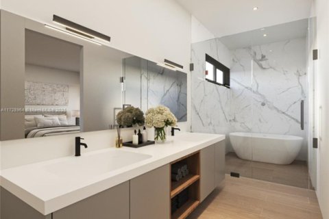 Casa en venta en Miami, Florida, 5 dormitorios № 1981028 - foto 7