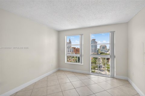 Condominio en venta en Miami, Florida, 2 dormitorios, 103.12 m2 № 2030613 - foto 17