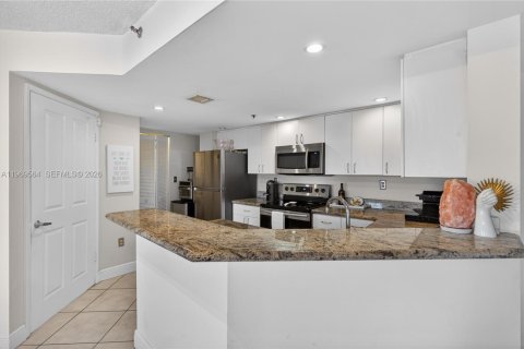 Condominio en venta en Miami, Florida, 2 dormitorios, 103.12 m2 № 2030613 - foto 20