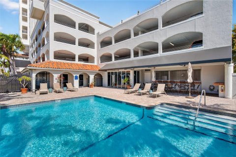 Condominio en venta en Miami, Florida, 2 dormitorios, 103.12 m2 № 2030613 - foto 10