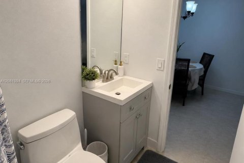 Купить кондоминиум в Пемброк-Пайнс, Флорида 2 спальни, 75.72м2, № 2343777 - фото 5