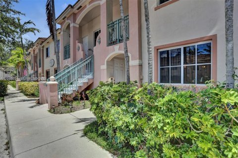 Condo à Pembroke Pines, Floride, 2 chambres № 2343777
