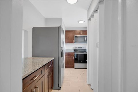 Condominio en venta en Orlando, Florida, 2 dormitorios, 93.46 m2 № 2108210 - foto 10