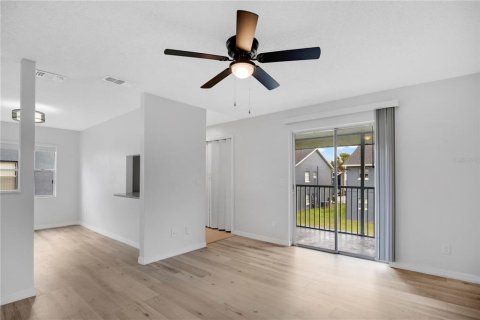 Condominio en venta en Orlando, Florida, 2 dormitorios, 93.46 m2 № 2108210 - foto 4