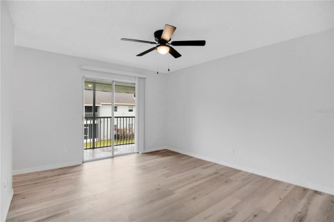 Condominio en venta en Orlando, Florida, 2 dormitorios, 93.46 m2 № 2108210 - foto 3