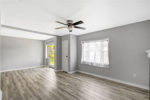 Casa en venta en DeLand, Florida, 2 dormitorios, 105.72 m2 № 1723363 - foto 8