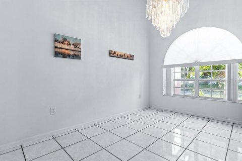 Villa ou maison à vendre à Valrico, Floride: 3 chambres, 176.98 m2 № 1902929 - photo 7