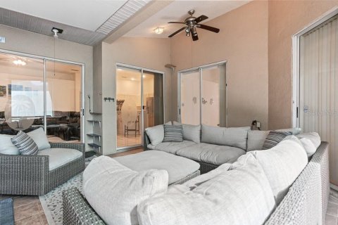 Villa ou maison à vendre à Valrico, Floride: 3 chambres, 176.98 m2 № 1902929 - photo 18