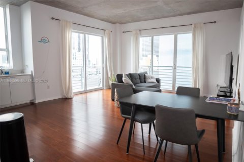 Снять в аренду кондоминиум в Майами, Флорида 2 спальни, 98.1м2, № 2051415 - фото 16