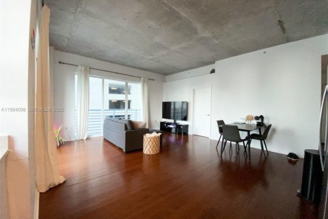 Снять в аренду кондоминиум в Майами, Флорида 2 спальни, 98.1м2, № 2051415 - фото 11