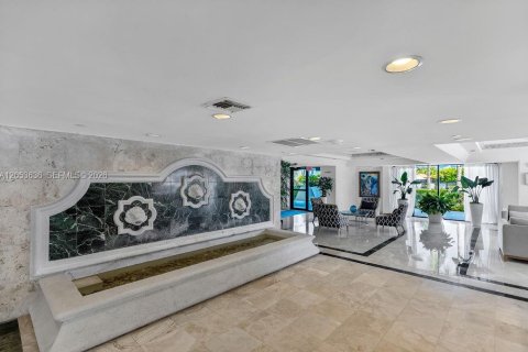 Apartment in Miami Beach, Florida 1 bedroom, 88.81 sq.m. № 2179301 - photo 15
