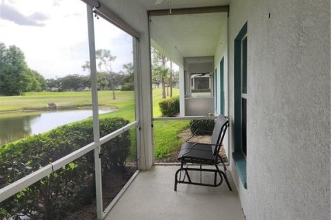 Condo in Bradenton, Florida, 2 bedrooms  № 1687935 - photo 22