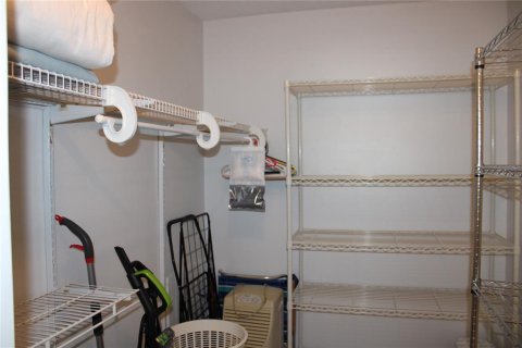Condominio en alquiler en Largo, Florida, 1 dormitorio, 61.32 m2 № 2201976 - foto 16
