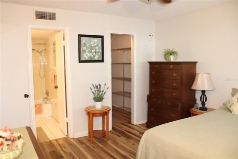 Condominio en alquiler en Largo, Florida, 1 dormitorio, 61.32 m2 № 2201976 - foto 15