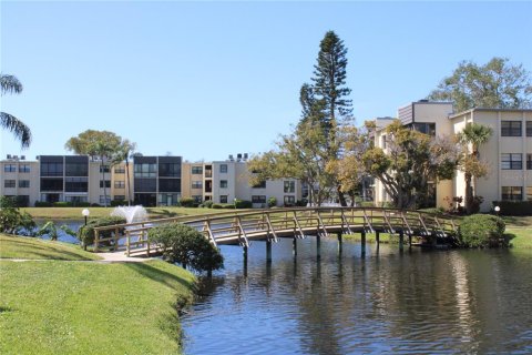 Condominio en alquiler en Largo, Florida, 1 dormitorio, 61.32 m2 № 2201976 - foto 24