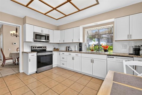 Condo in Safety Harbor, Florida, 2 bedrooms  № 2208493 - photo 2