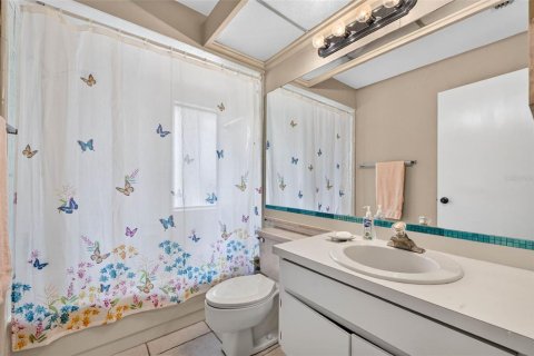 Condo in Safety Harbor, Florida, 2 bedrooms  № 2208493 - photo 21