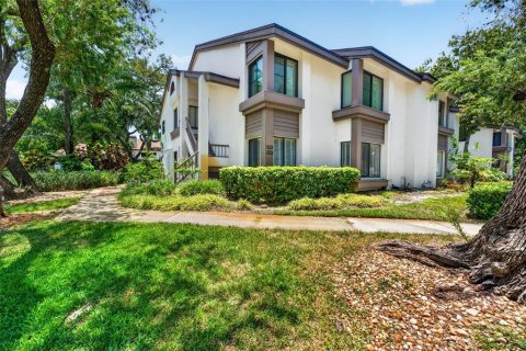 Condo in Safety Harbor, Florida, 2 bedrooms № 2208493