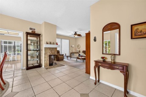 Condo in Safety Harbor, Florida, 2 bedrooms  № 2208493 - photo 12