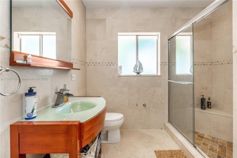Casa en venta en North Miami, Florida, 3 dormitorios № 1867460 - foto 12