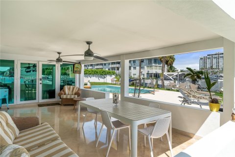 Casa en venta en North Miami, Florida, 3 dormitorios № 1867460 - foto 17