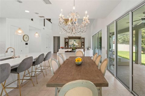 House in Winter Garden, Florida 4 bedrooms, 333.33 sq.m. № 2287357 - photo 21