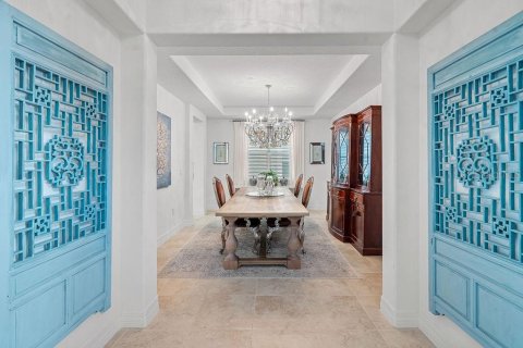 House in Winter Garden, Florida 4 bedrooms, 333.33 sq.m. № 2287357 - photo 7