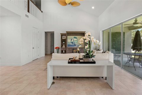 House in Winter Garden, Florida 4 bedrooms, 333.33 sq.m. № 2287357 - photo 15