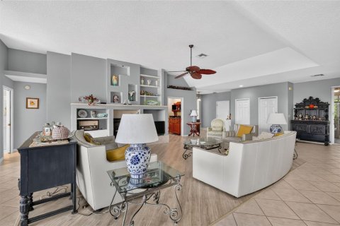 Casa en venta en Leesburg, Florida, 4 dormitorios, 308.25 m2 № 2384063 - foto 13