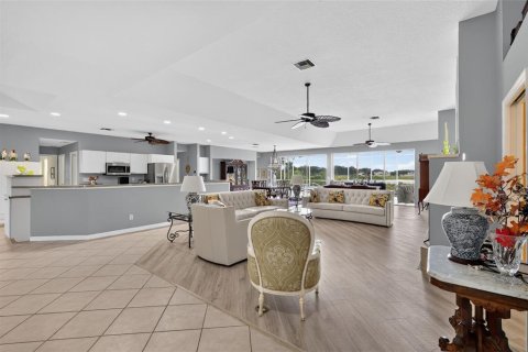 Casa en venta en Leesburg, Florida, 4 dormitorios, 308.25 m2 № 2384063 - foto 9