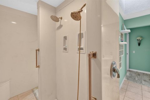 Casa en venta en Leesburg, Florida, 4 dormitorios, 308.25 m2 № 2384063 - foto 27
