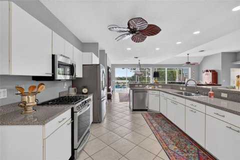 Casa en venta en Leesburg, Florida, 4 dormitorios, 308.25 m2 № 2384063 - foto 18
