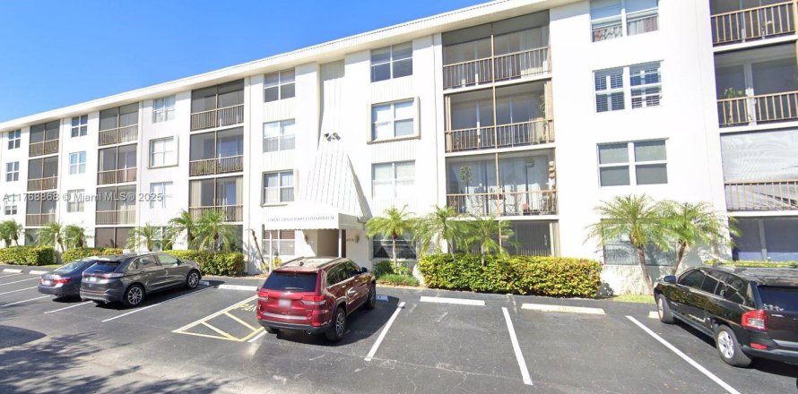 Condominio en Fort Lauderdale, Florida, 2 dormitorios  № 1867583