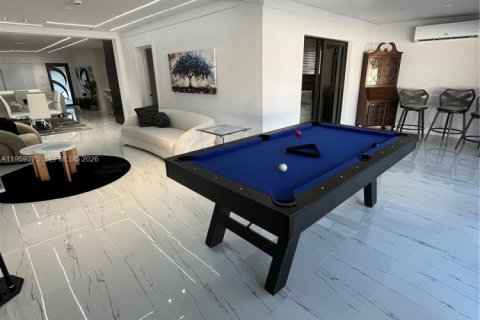 Casa en alquiler en Dania Beach, Florida, 5 dormitorios, 153.66 m2 № 2022093 - foto 9