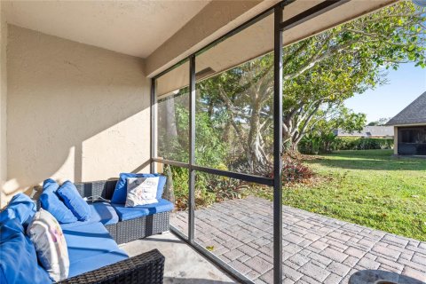 Condo in Tamarac, Florida, 2 bedrooms  № 2190083 - photo 18